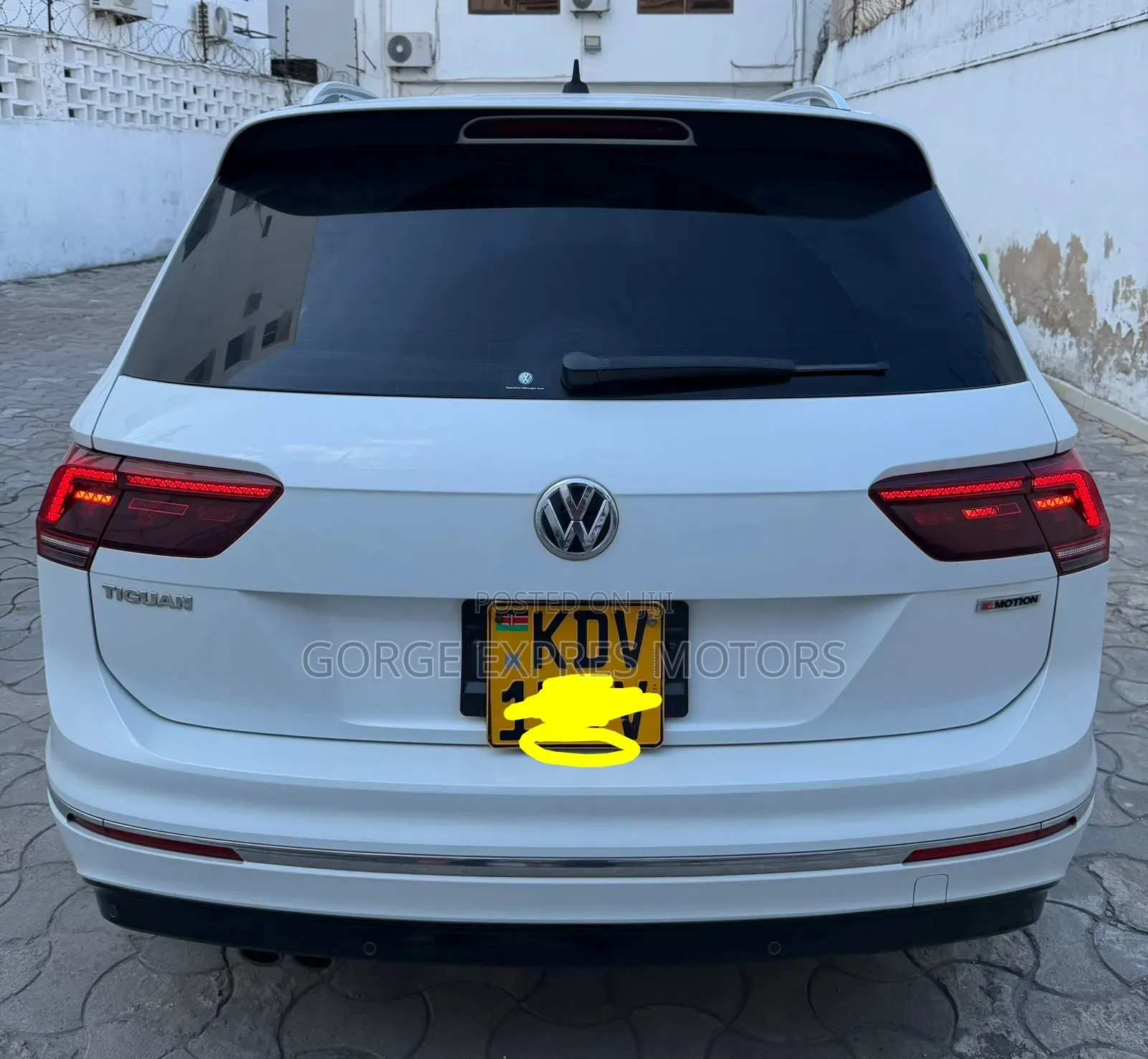 Volkswagen Tiguan 2018 White