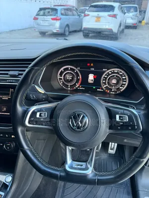 Volkswagen Tiguan 2018 White