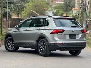 Volkswagen Tiguan 2019 Silver