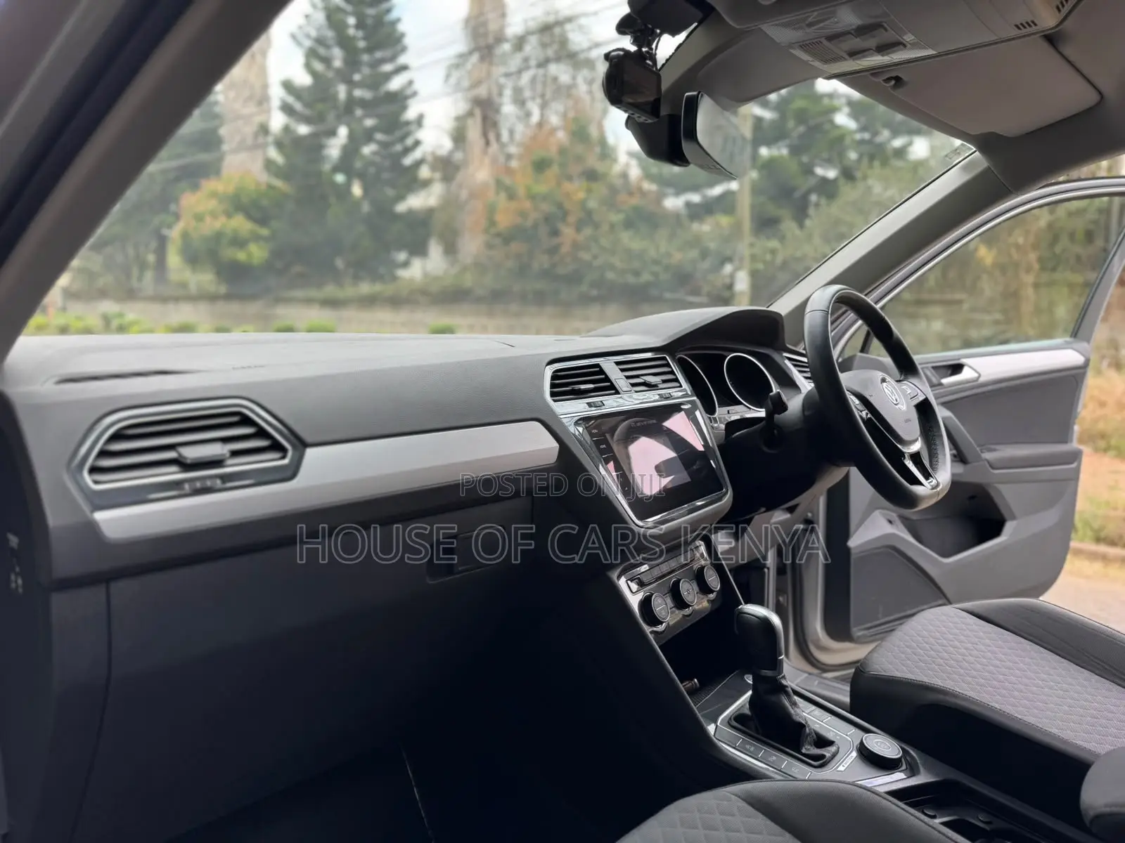 Volkswagen Tiguan 2019 Silver