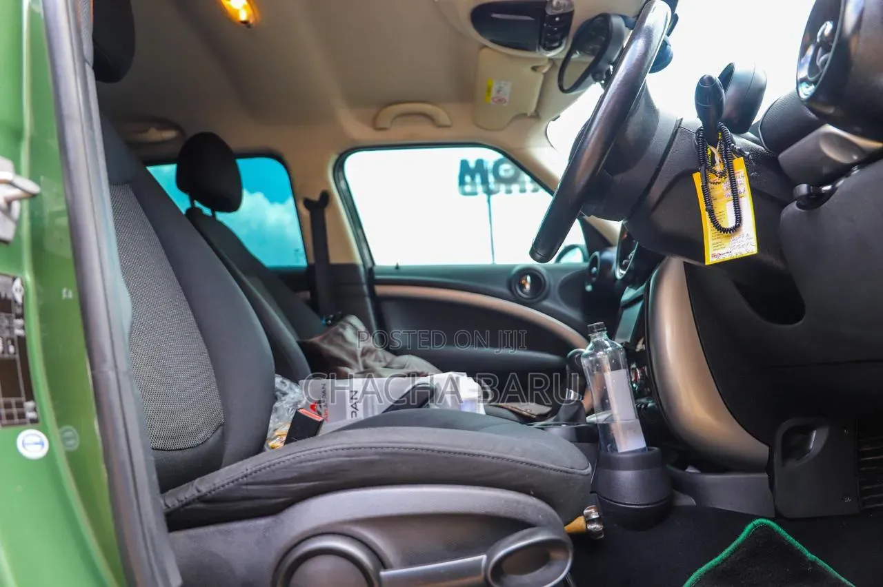 Mini Cooper 2016 Green