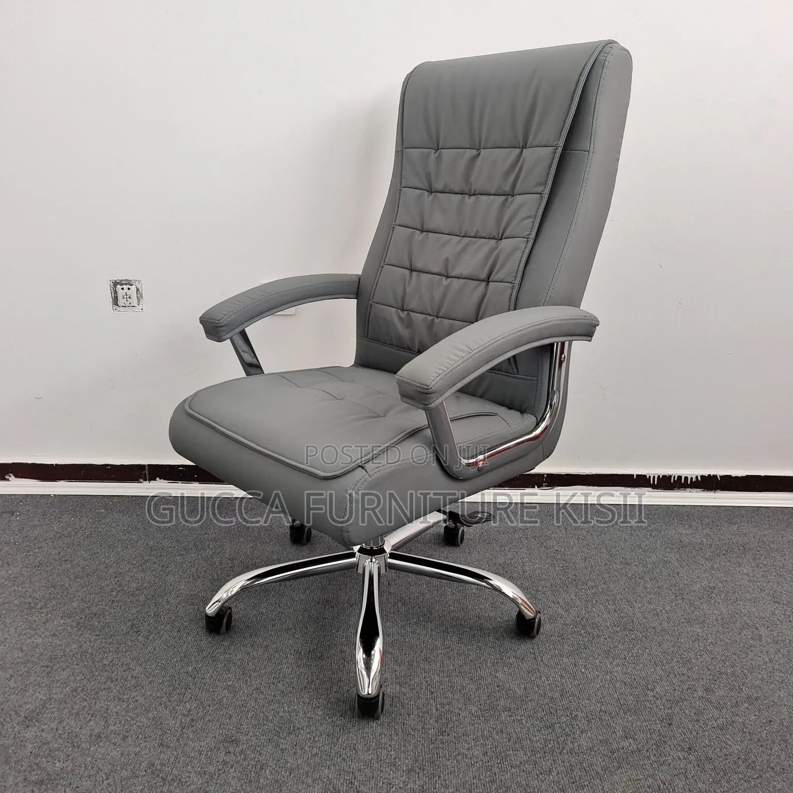 Office Chair; Executive Ergonomic Leather Office Chair