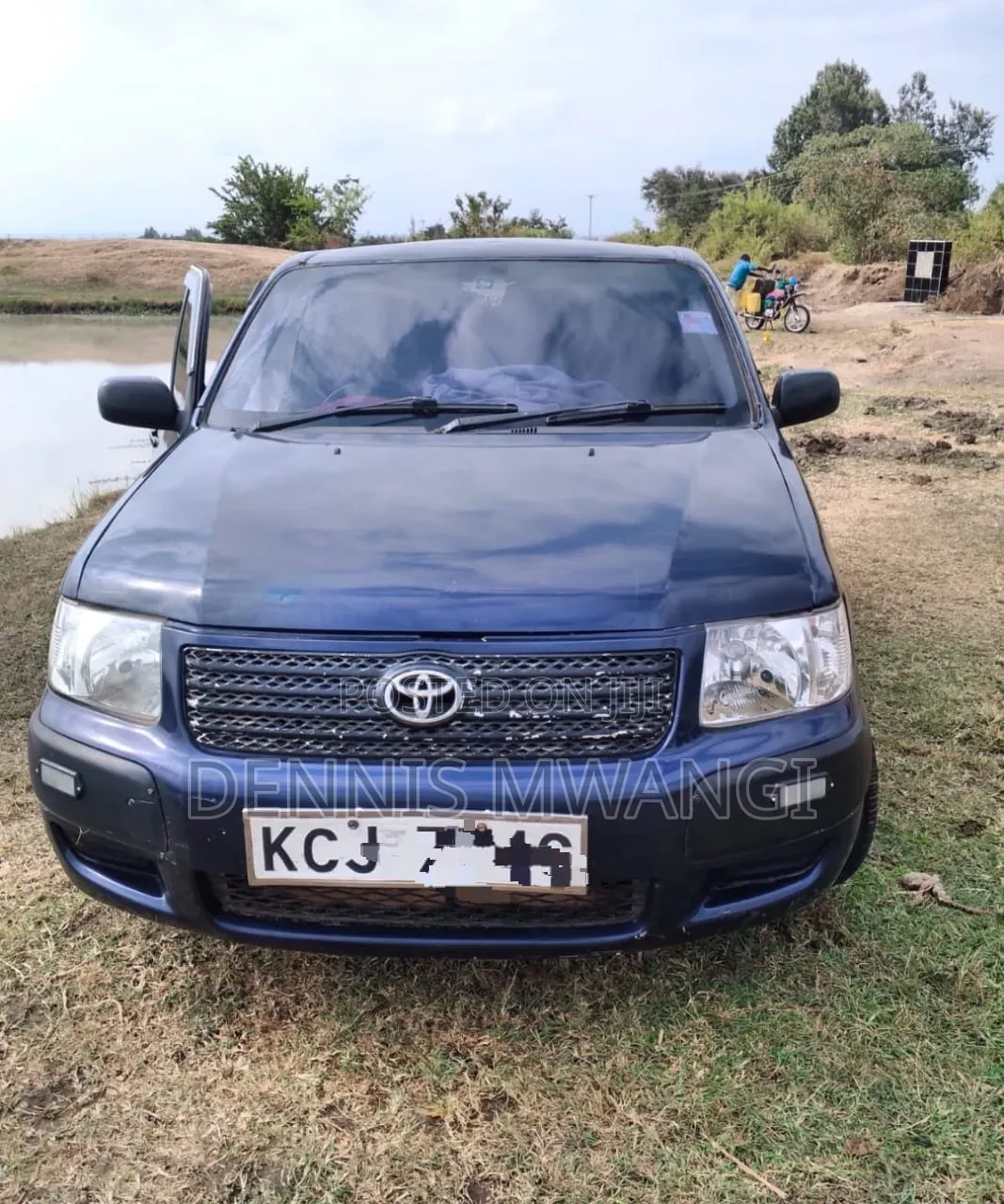 Toyota Succeed 2009 Blue