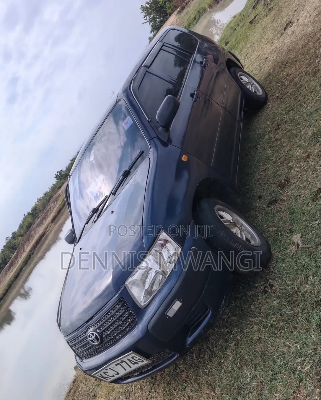 Toyota Succeed 2009 Blue