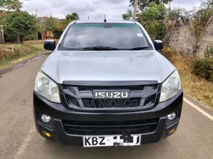Isuzu D-MAX 2013 Silver