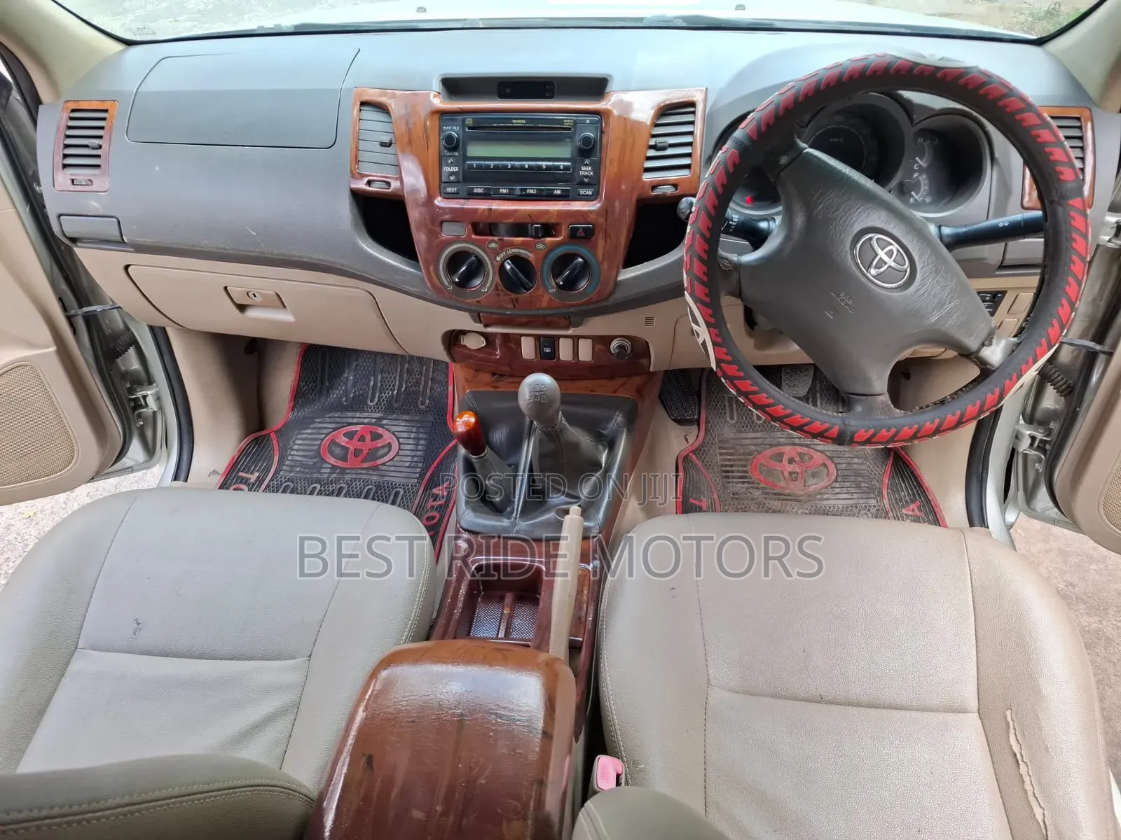 Toyota Hilux 2010 Silver