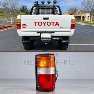 Toyota Hilux Yn55 65 84 - 87 P Up Tail Lamp Assy Black