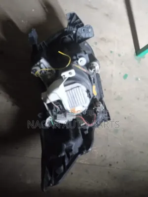Suzuki Wagon R Stingray 2012/2014 Headlight