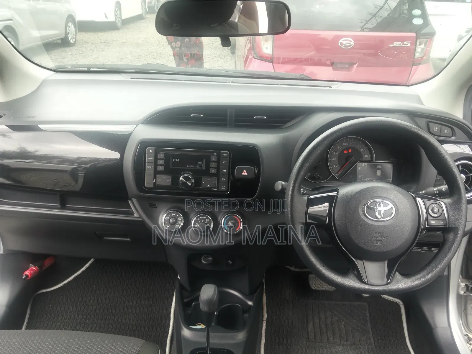 Toyota Vitz 2019 Silver