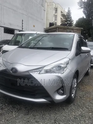 Toyota Vitz 2019 Silver