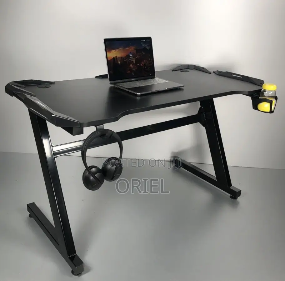 Office Desk : Gaming Computer Table