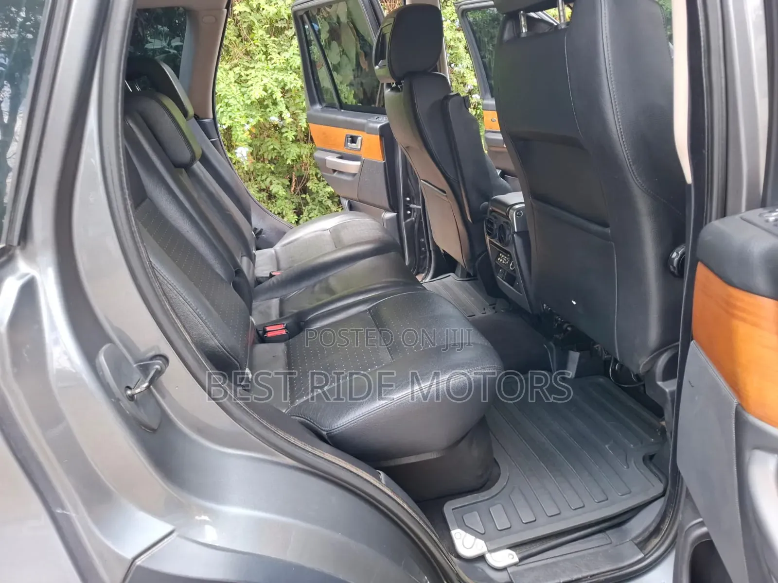 Land Rover Range Rover Sport Supercharged 4x4 (4.2L 8cyl 6A) 2007 Gray