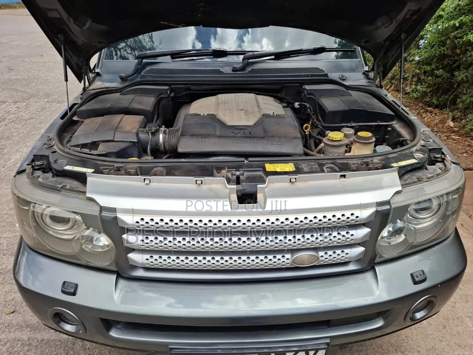Land Rover Range Rover Sport Supercharged 4x4 (4.2L 8cyl 6A) 2007 Gray