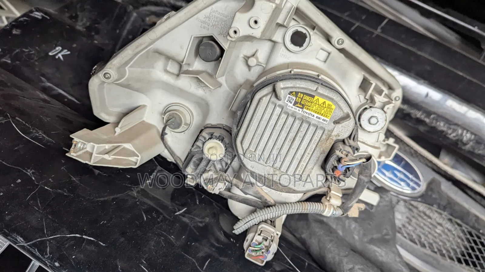 Toyota Sienta 2012 Headlight Xenon
