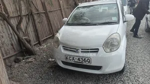 Toyota Passo 2012 White