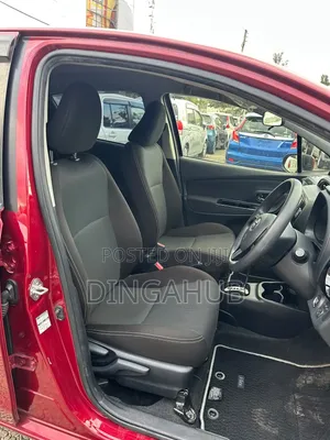Toyota Vitz 1.0 FWD 5dr 2019 Maroon
