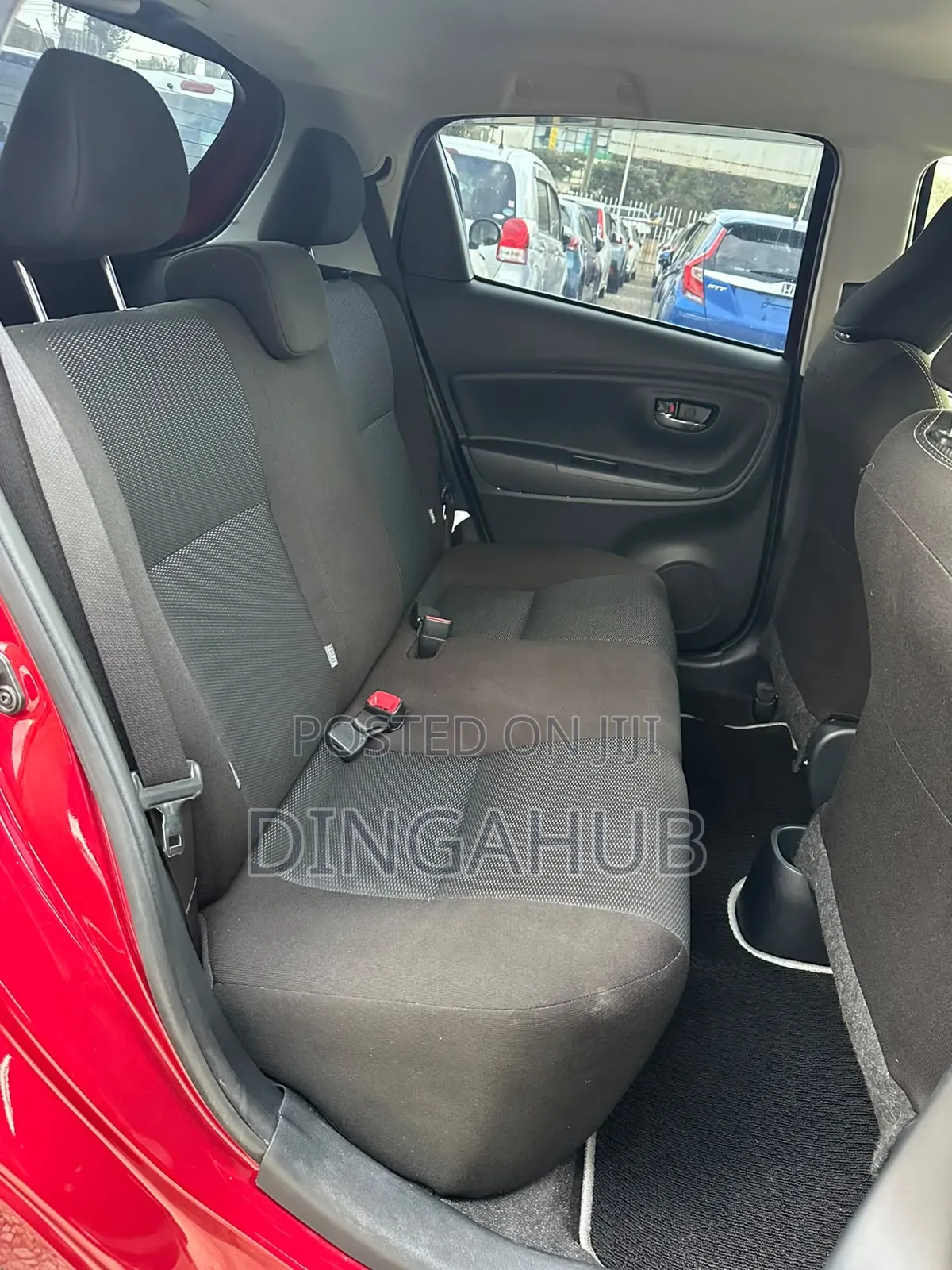Toyota Vitz 1.0 FWD 5dr 2019 Maroon