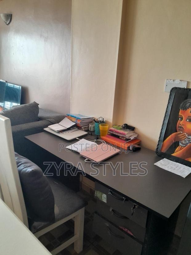 Office Desk