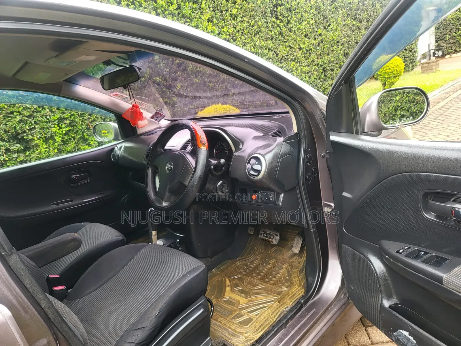 Nissan Note 2008 Brown
