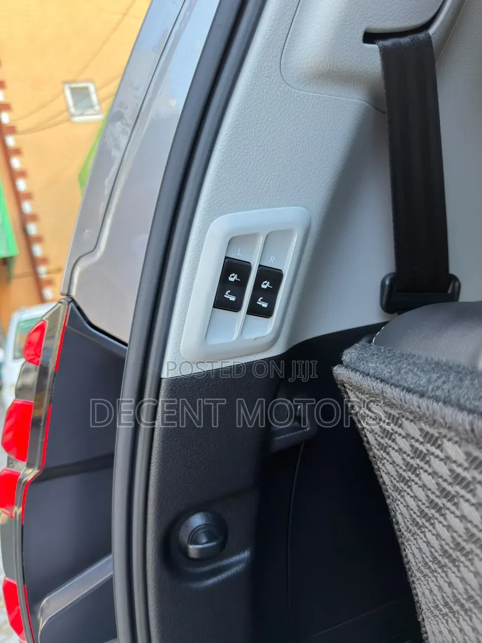 Toyota Land Cruiser Prado 2.8 2020 Brown