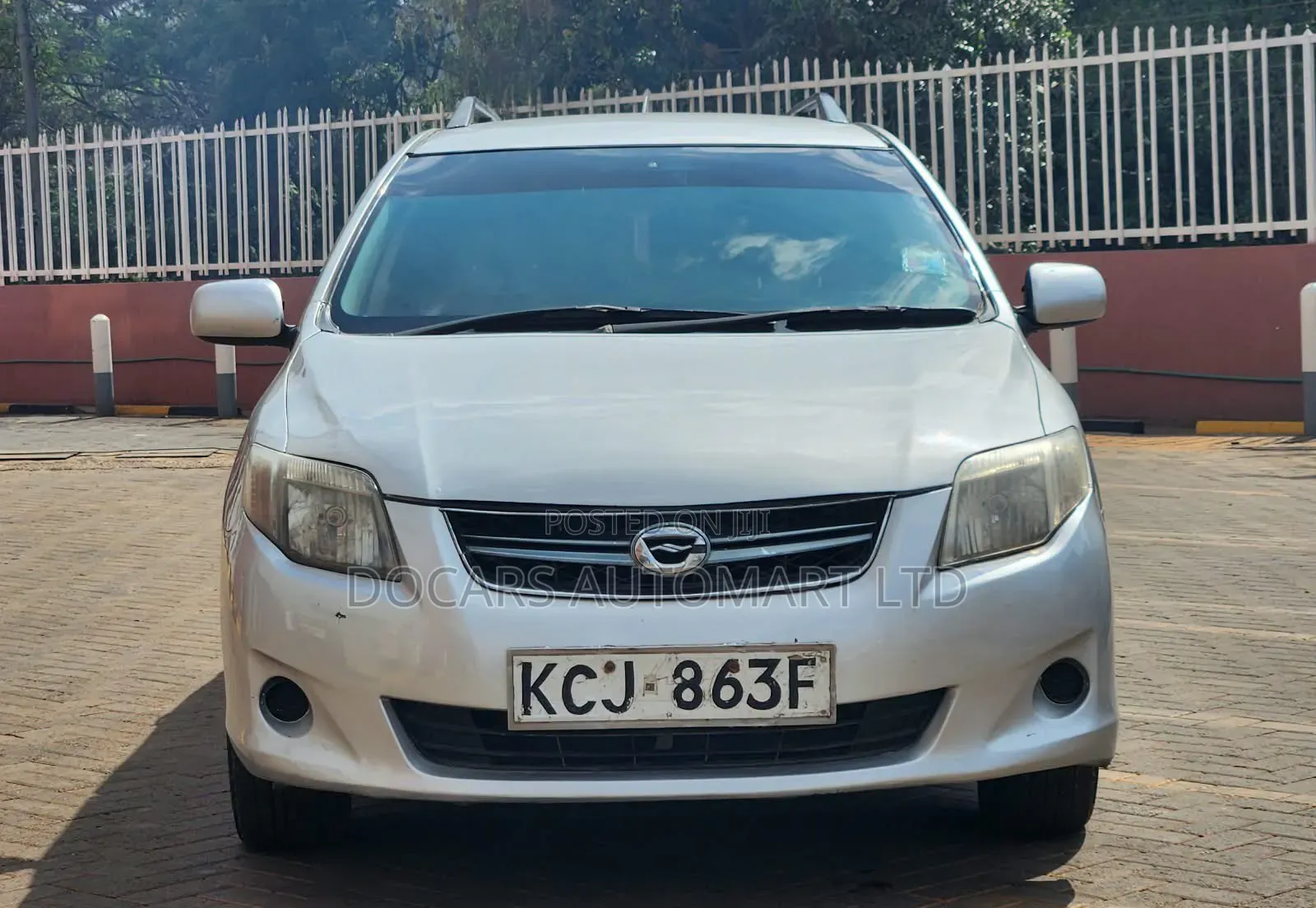 Toyota Corolla Fielder 2009 Silver