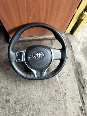 Toyota Vizts 2015 New Model Steering Wheel