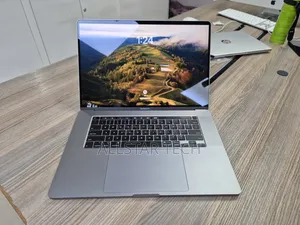 Laptop Apple MacBook Pro 2019 16GB Intel Core i9 SSD 1T