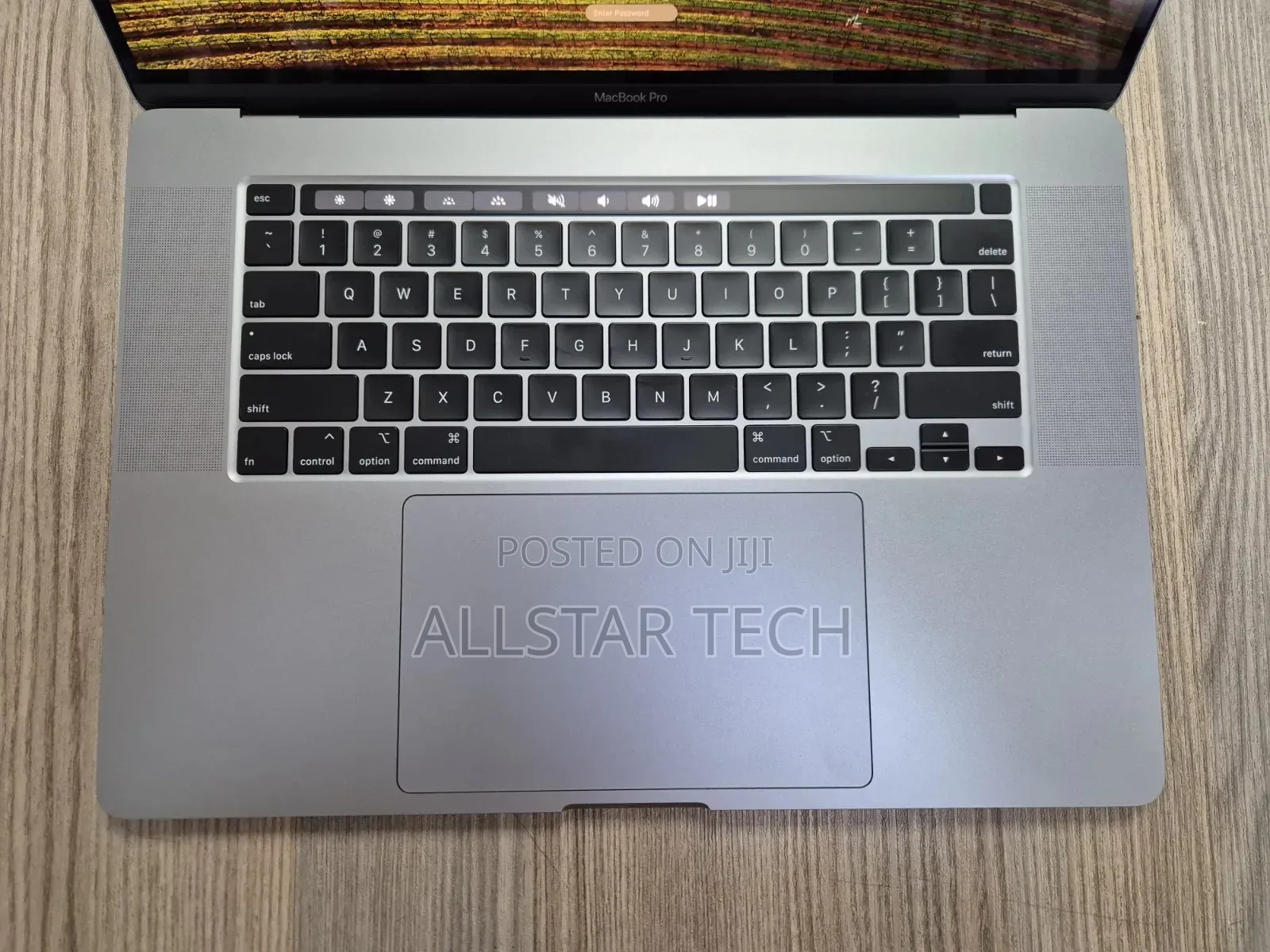 Laptop Apple MacBook Pro 2019 16GB Intel Core i9 SSD 1T