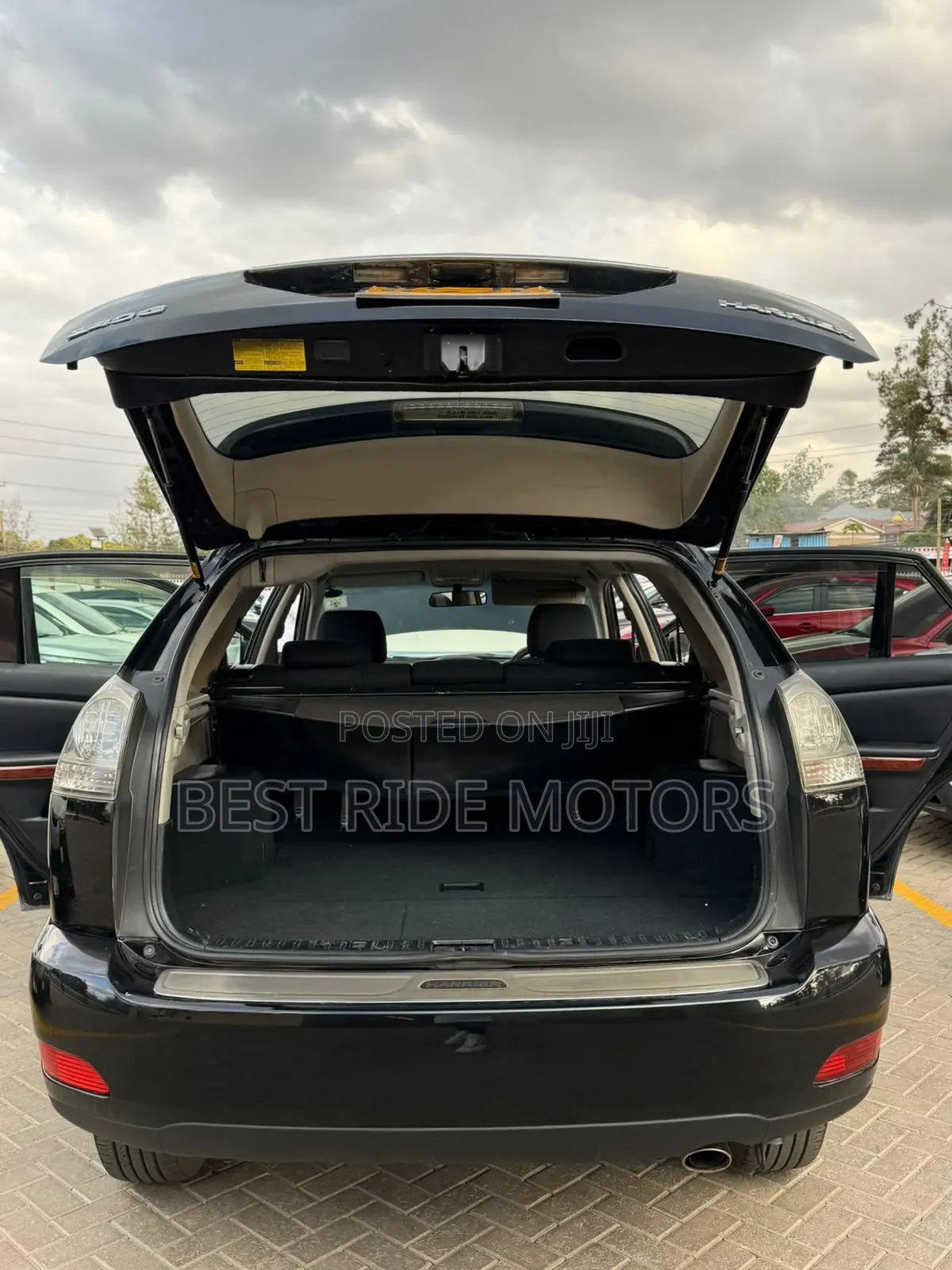 Toyota Harrier 2.4 2010 Black