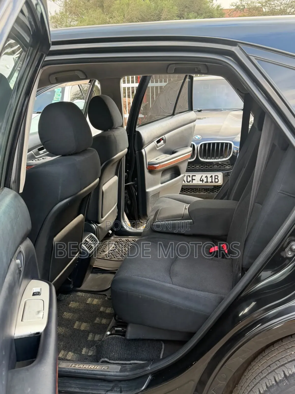 Toyota Harrier 2.4 2010 Black