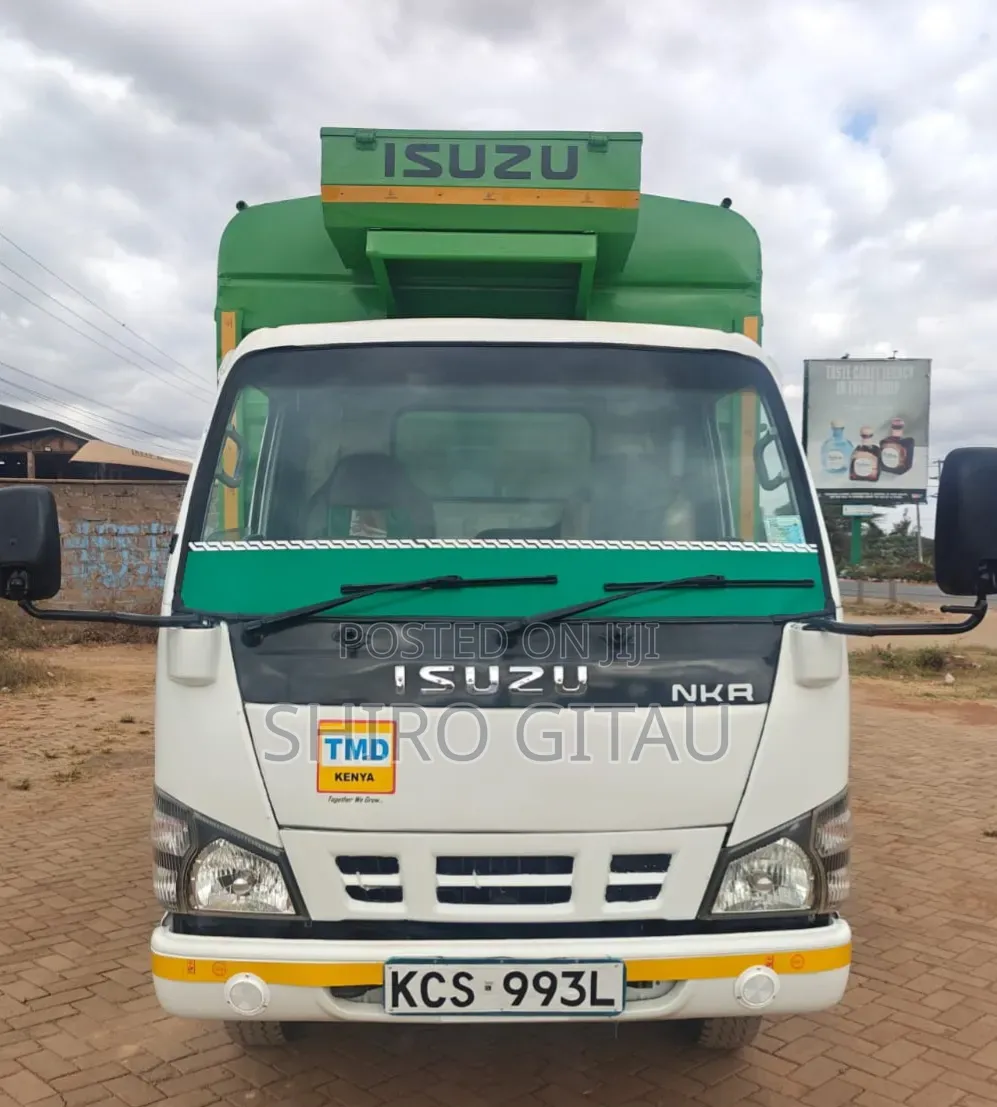 Isuzu NKR Local