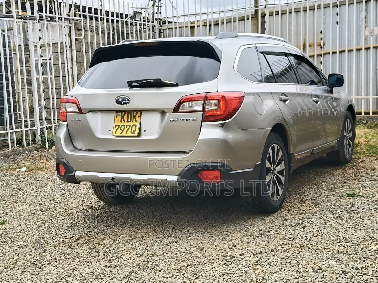 Subaru Outback 2.5i Premium 4dr Wagon AWD (2.5L 4cyl CVT) 2015 Silver