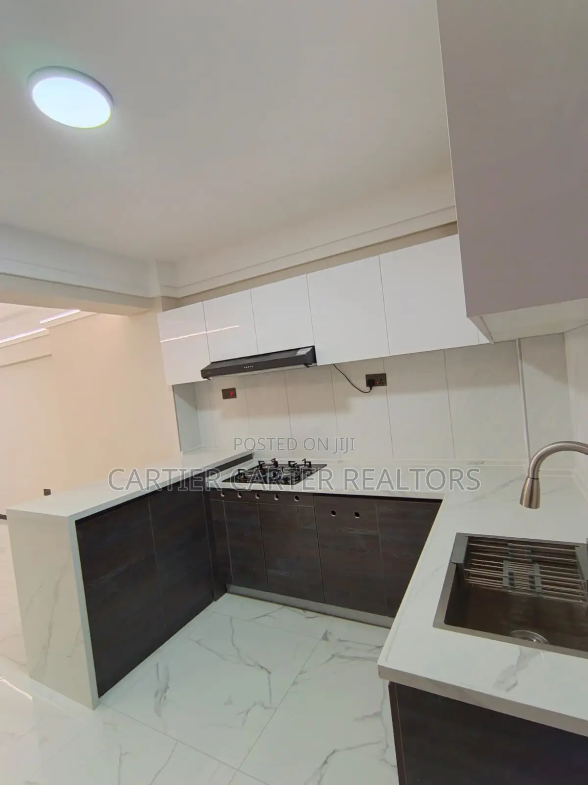 1bdrm Apartment in Located Along Thika, Roysambu for sale