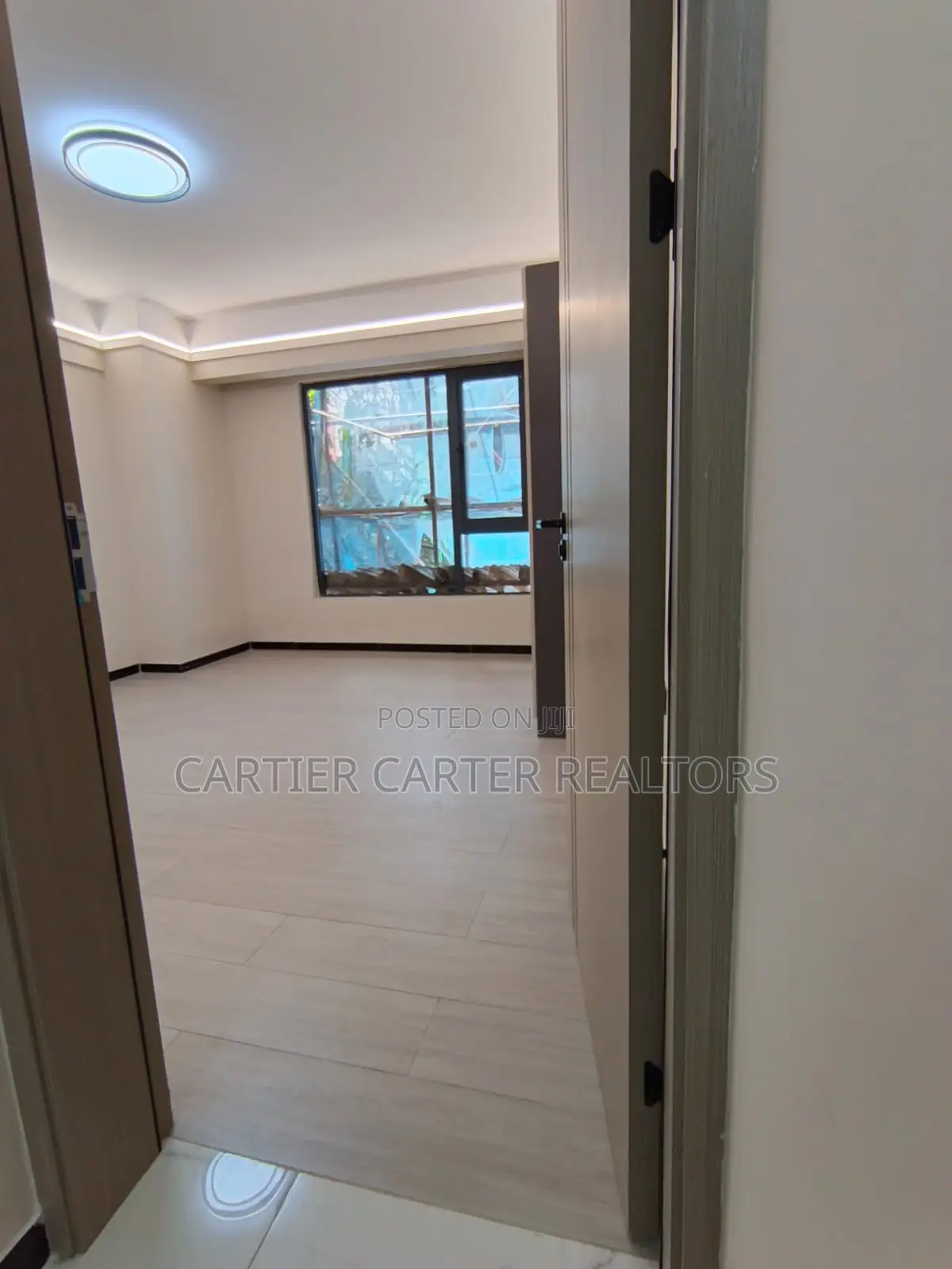 1bdrm Apartment in Located Along Thika, Roysambu for sale