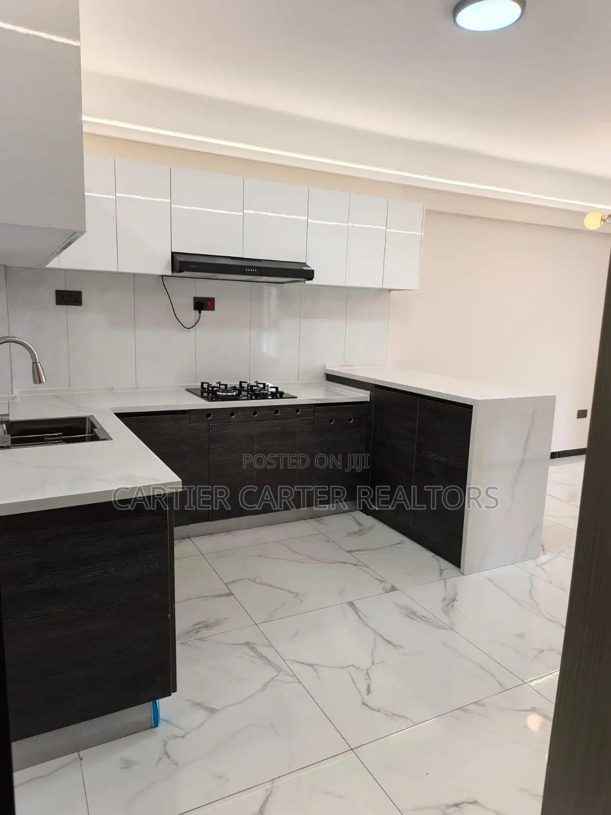 1bdrm Apartment in Located Along Thika, Roysambu for sale