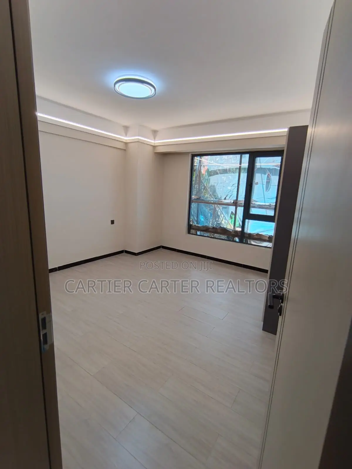 1bdrm Apartment in Located Along Thika, Roysambu for sale