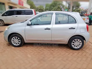Nissan March 2019 Silver