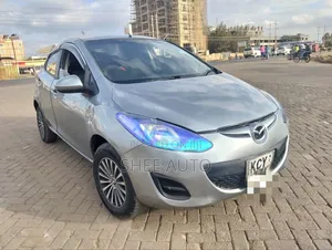 Mazda Demio 2012 Silver