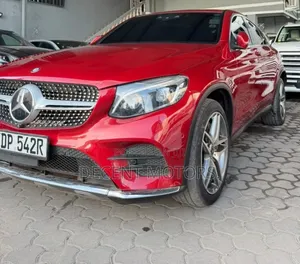 Mercedes-Benz GLC-Class 2018 Red