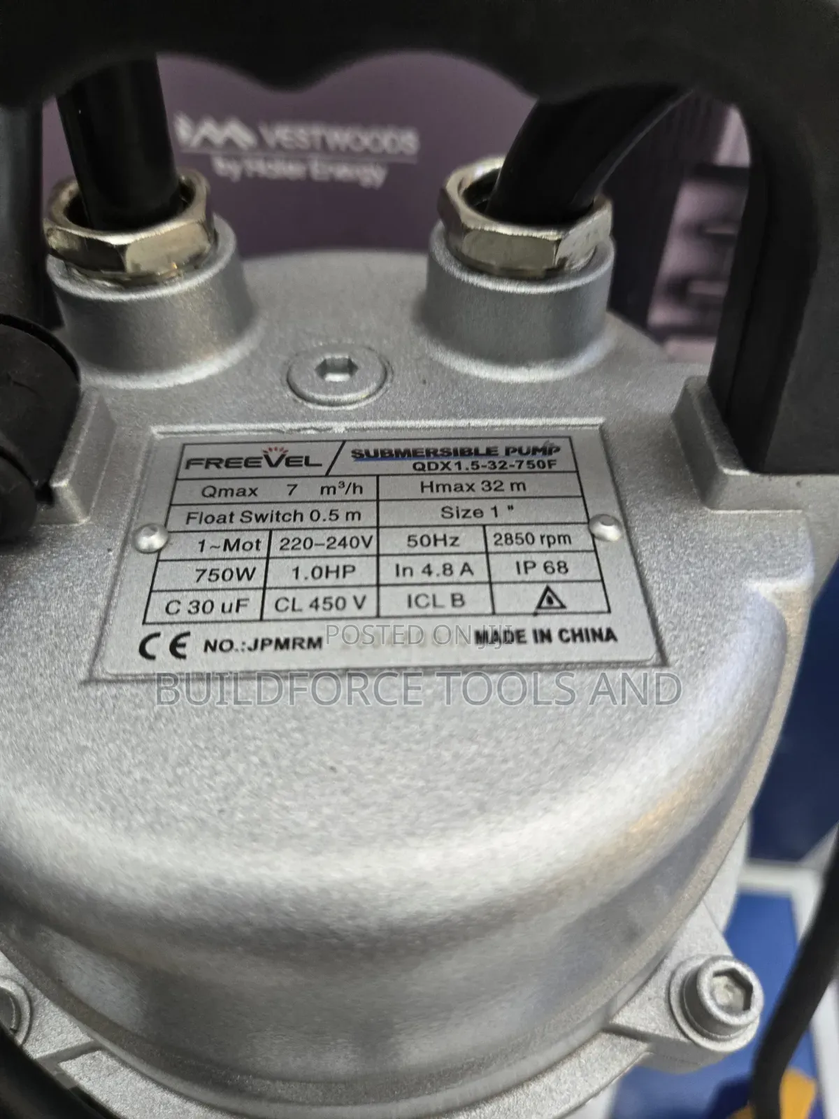 Freevel 1.0HP Submersible Water Pump Model: QDX1.5-32-750F
