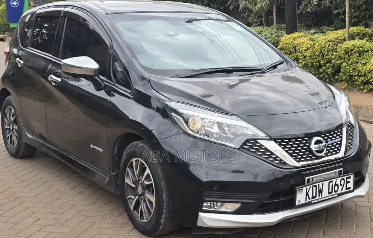 Nissan Note 2018 Black