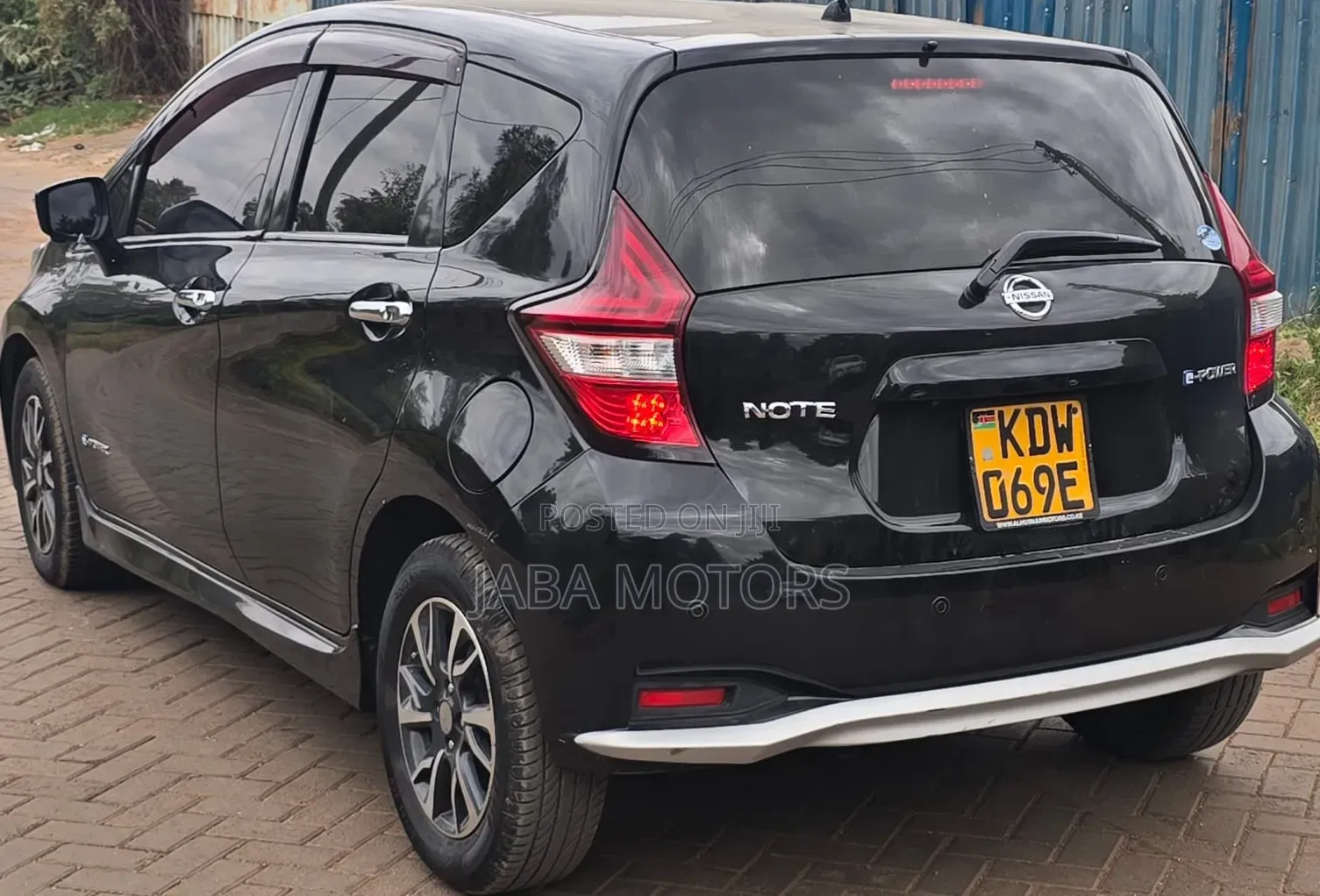 Nissan Note 2018 Black