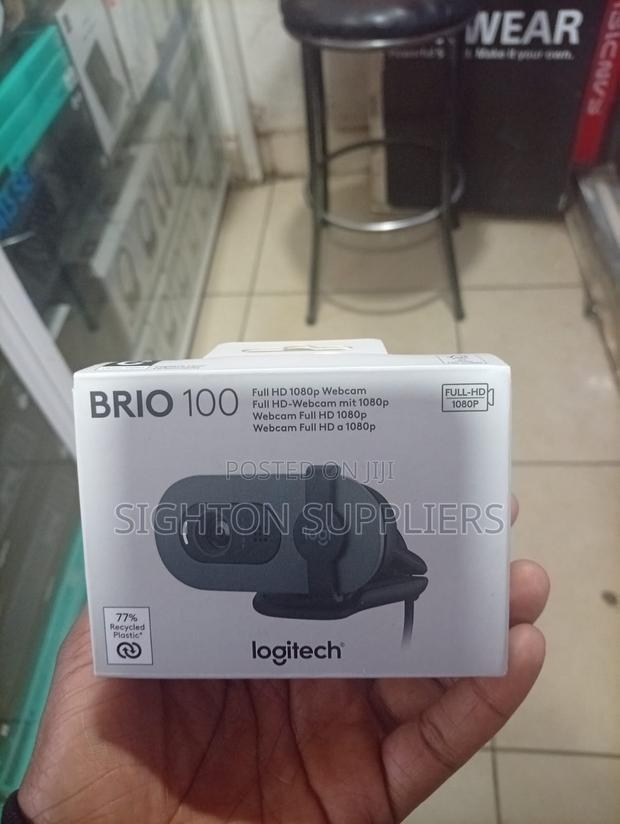 Logitech Brio 100 Webcan