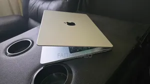 Laptop Apple MacBook Pro 2024 M4 Pro 24GB Apple M4 Pro SSD 1T