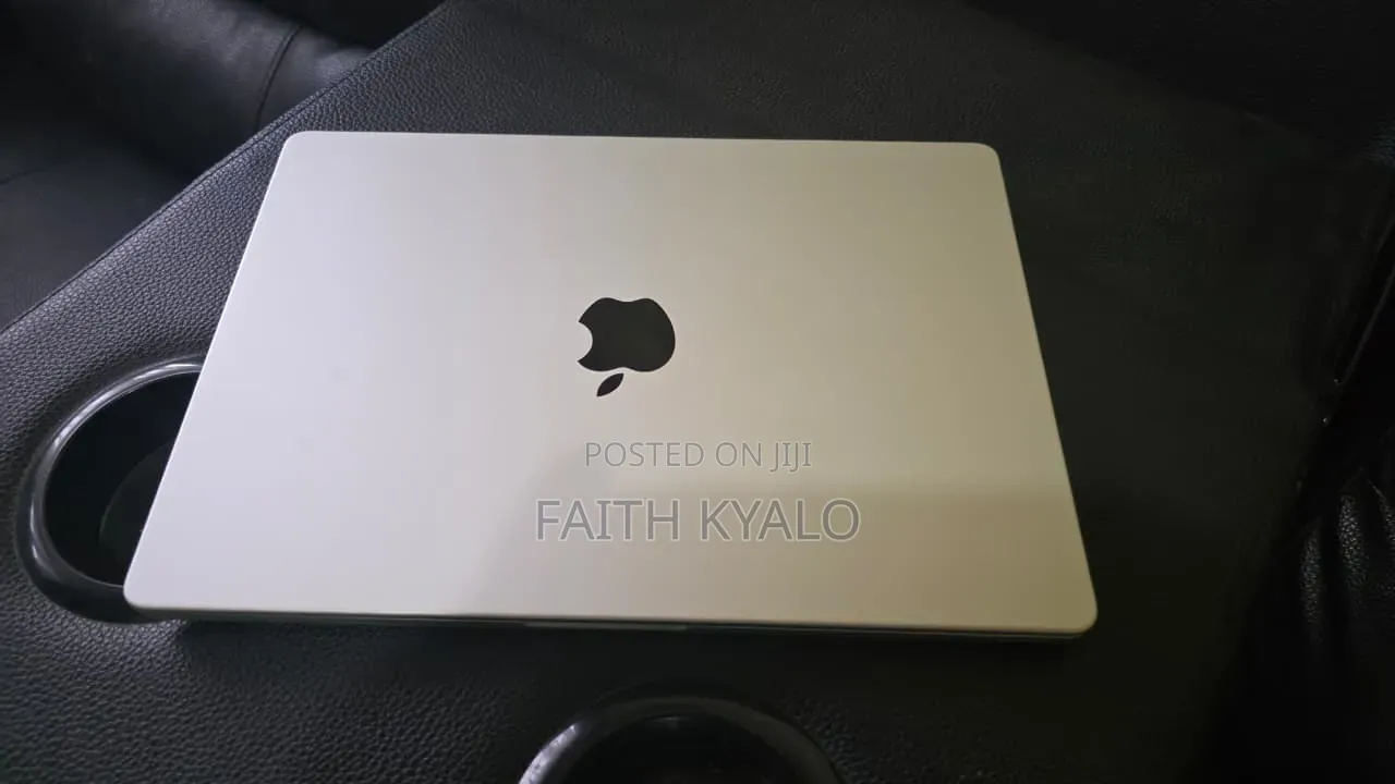 Laptop Apple MacBook Pro 2024 M4 Pro 24GB Apple M4 Pro SSD 1T