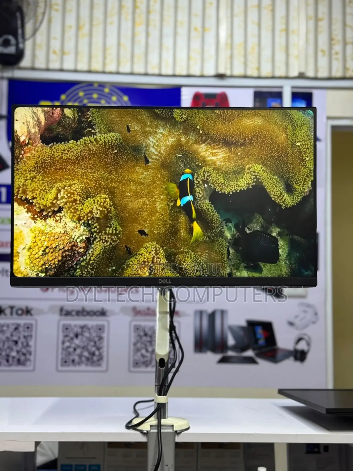 Dell P2422h Monitor