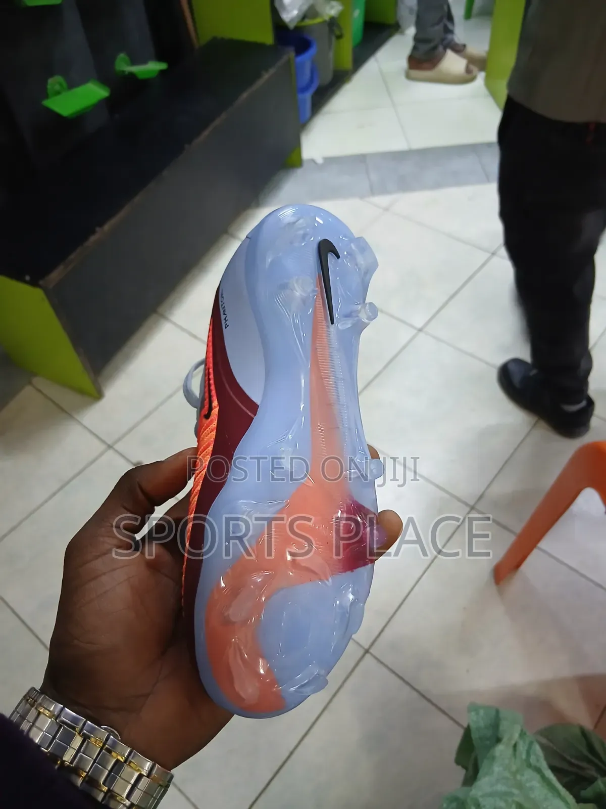 Phantom GX 6 Low Football Cleats in Children Sizes