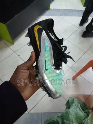 Nike Phantom GX 6 Boots in Kids