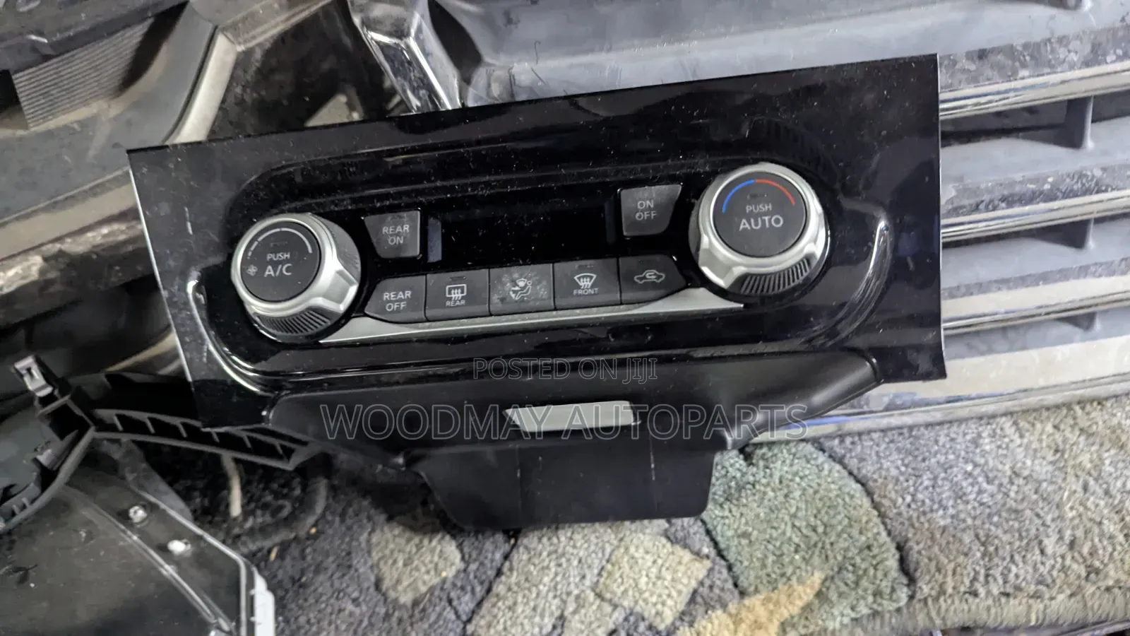 Nissan Serena C27 AC Controller
