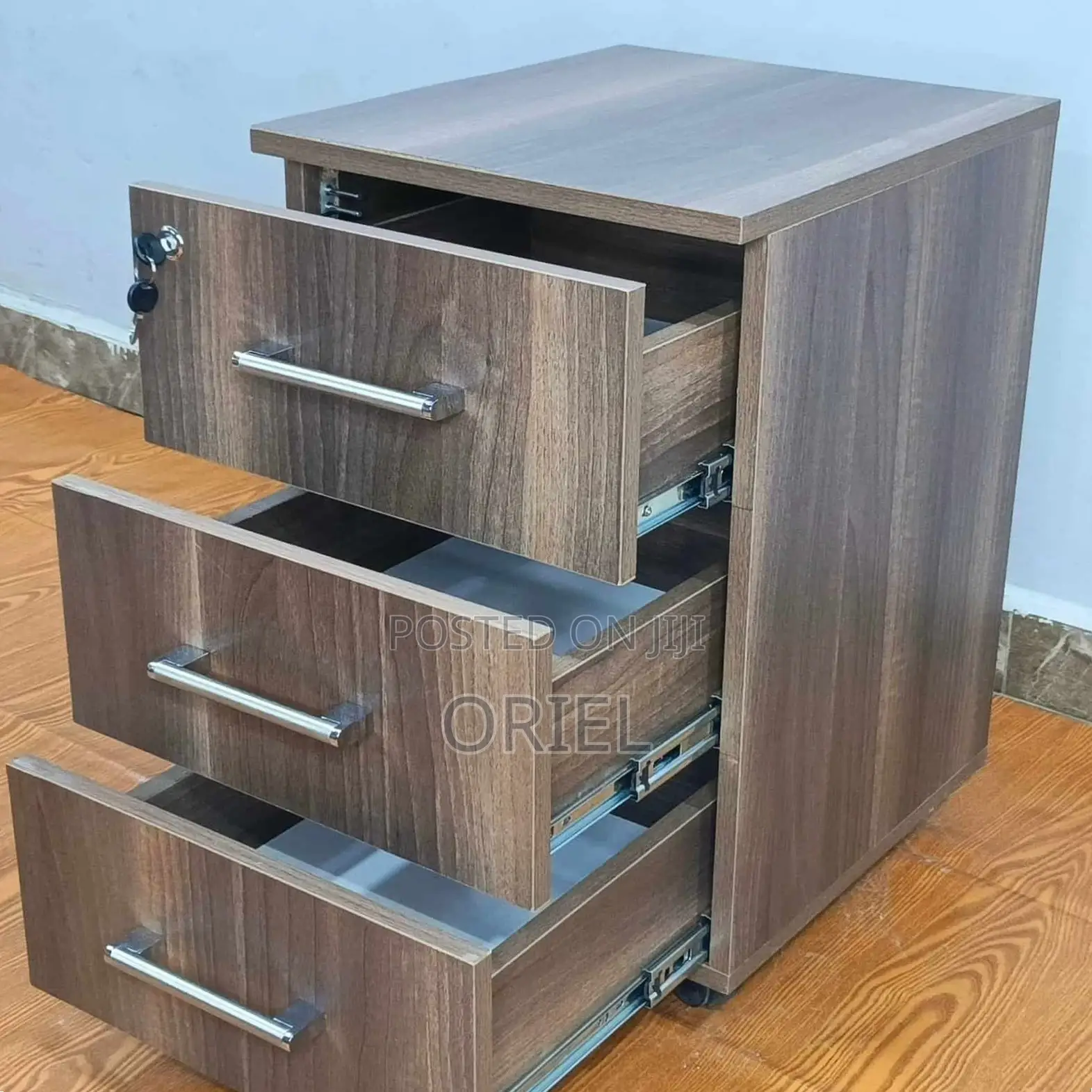 3-Drawer Office Filing Cabinet : Mobile Filing Cabinet